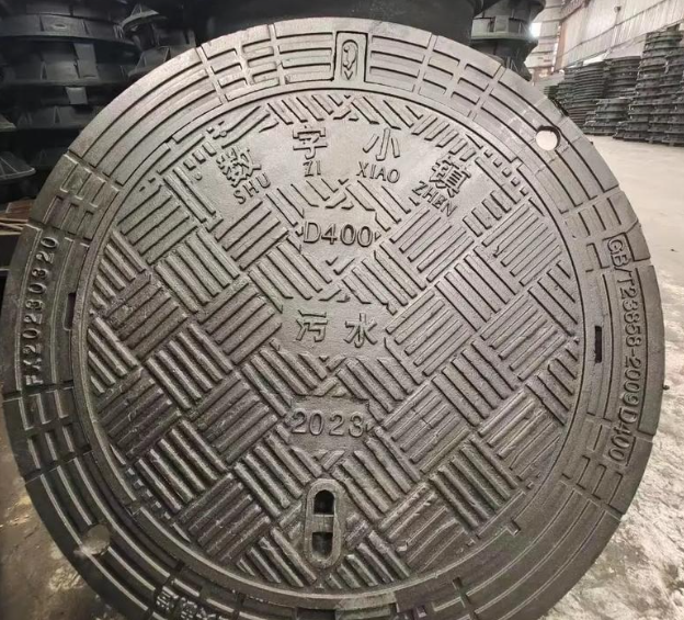 鹤城球墨铸铁防沉降井盖展示